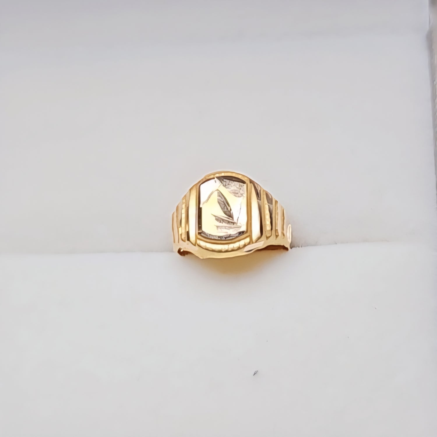 Baby Gold Ring 21 ct

 